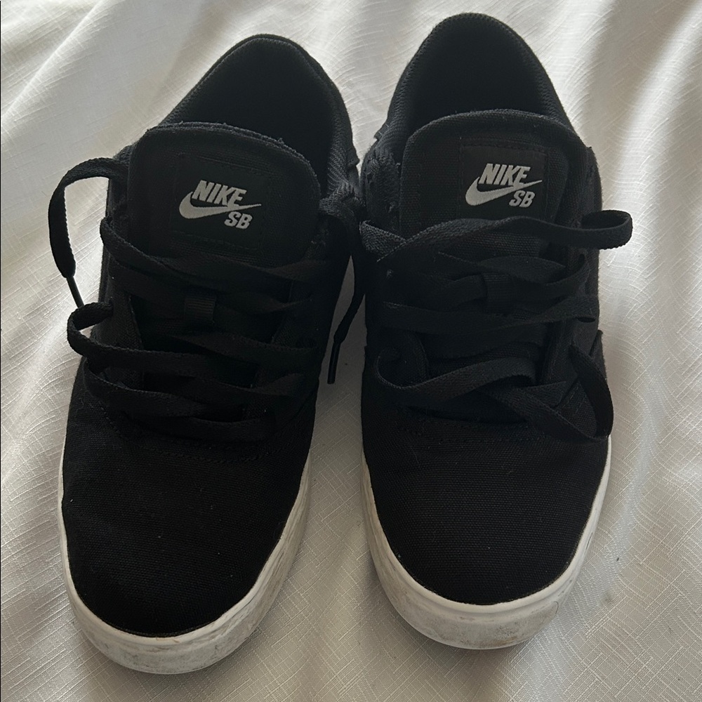 Nike Black and White Low-Top Skate Shoes
